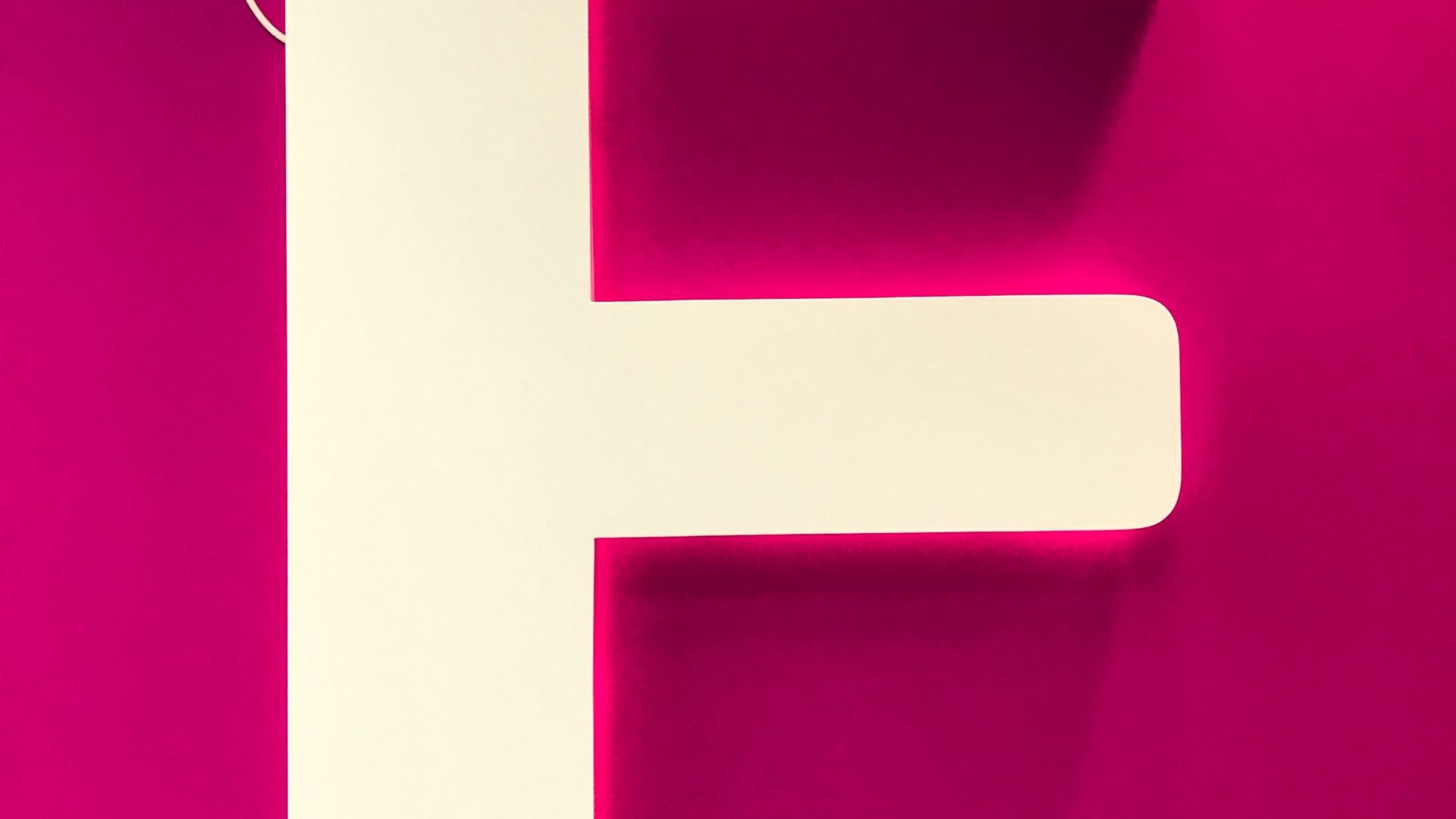 hello-i-m-nik-T65KpFT2p-4-unsplash