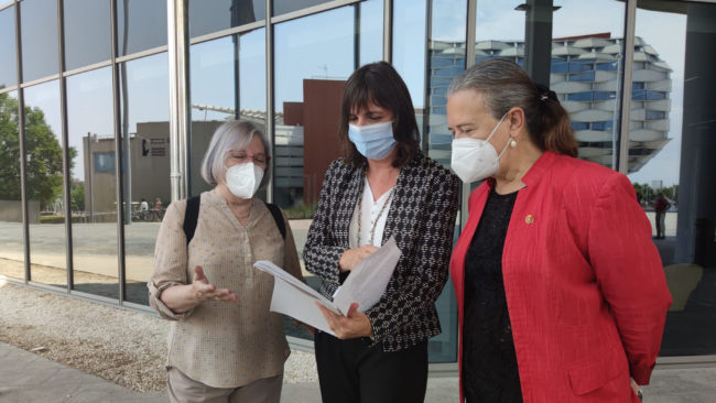 fa8e5c54-3bc7-4e01-9edf-da25e3d7a726