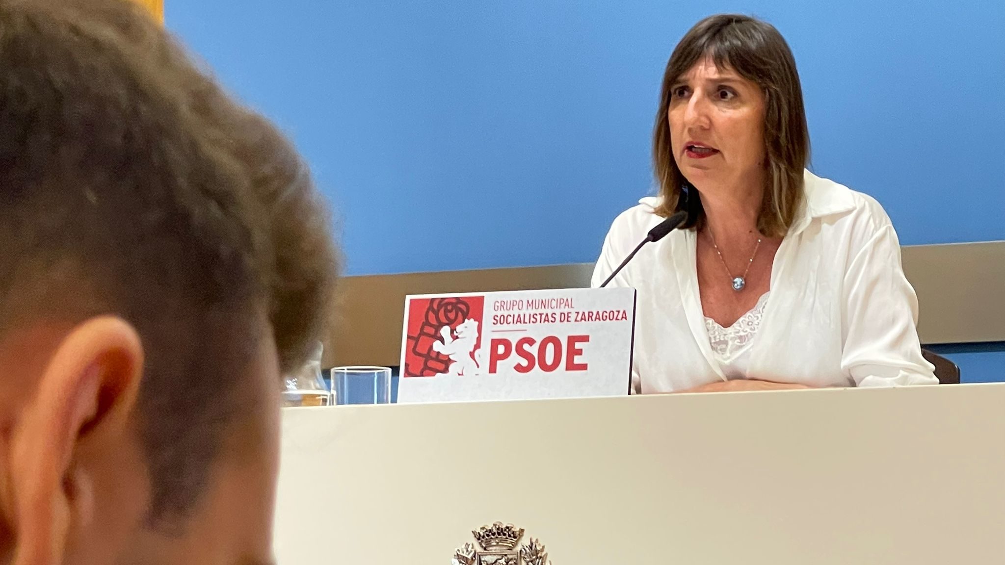 LOLA RANERA RUEDA DE PRENSA HUELGA BUS URBANO SOCIALISTAS DE ZARAGOZA PSOE